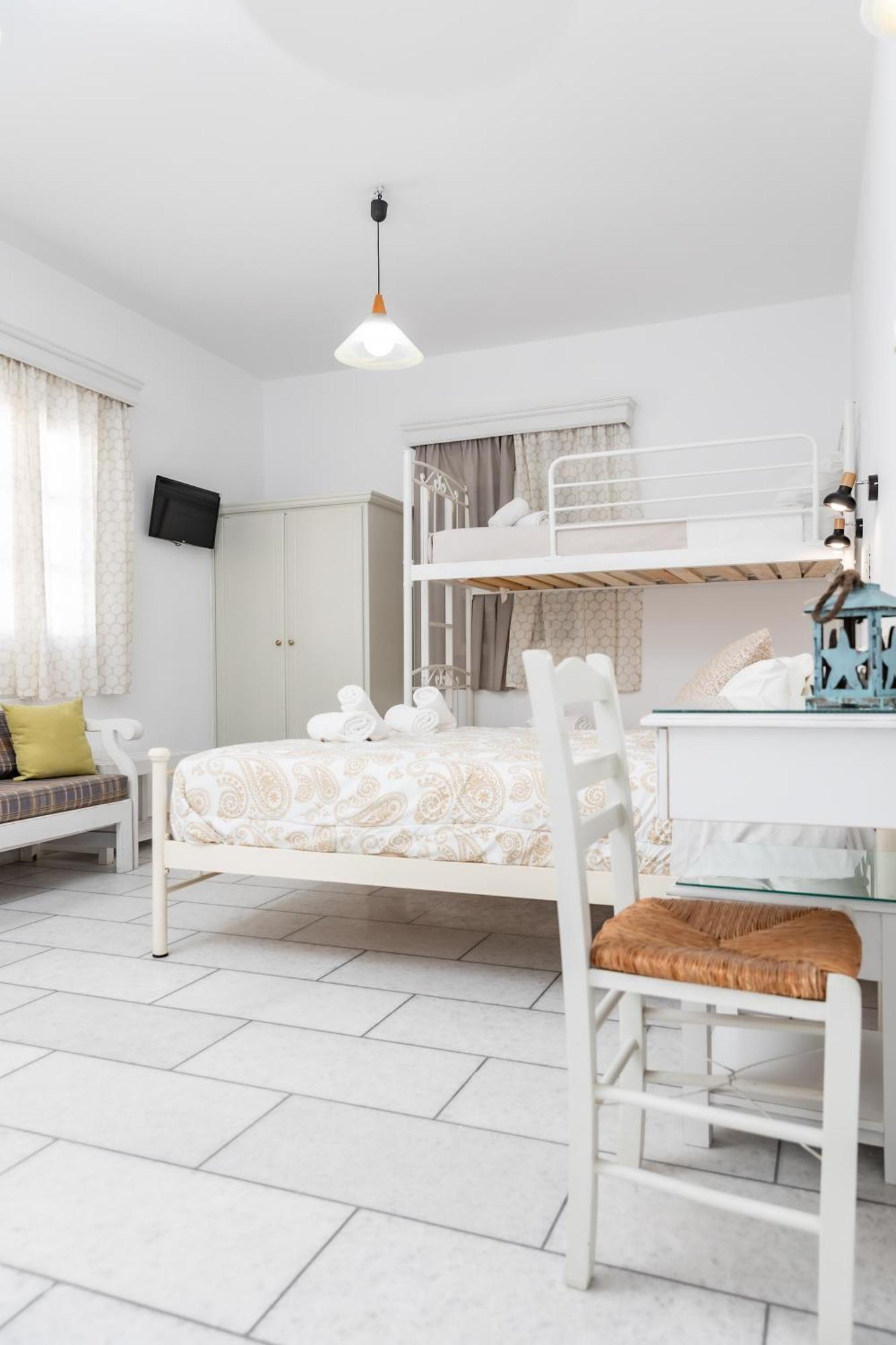 Naxos City Depis Studios & Apartments מראה חיצוני תמונה