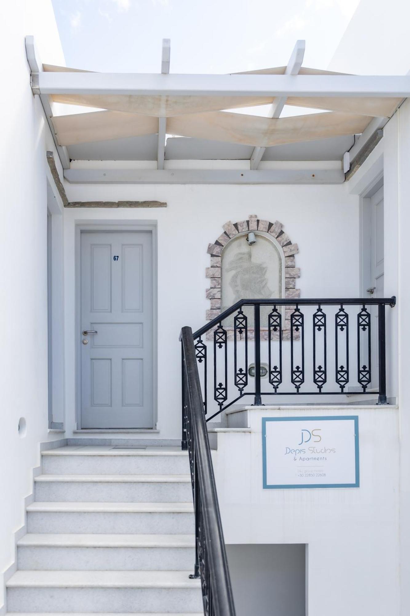 Naxos City Depis Studios & Apartments מראה חיצוני תמונה