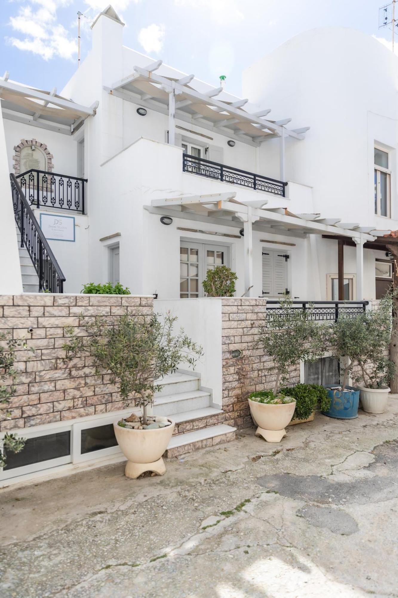 Naxos City Depis Studios & Apartments מראה חיצוני תמונה