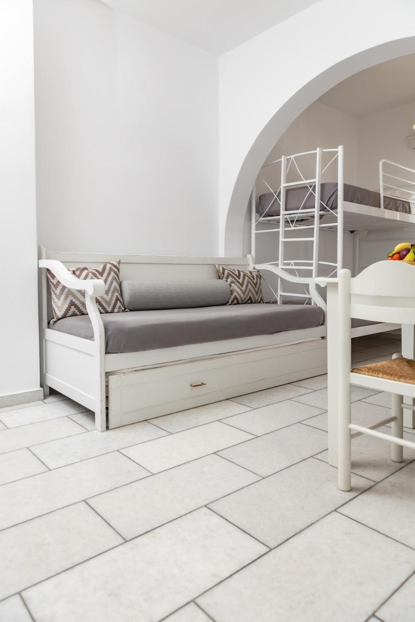 Naxos City Depis Studios & Apartments מראה חיצוני תמונה